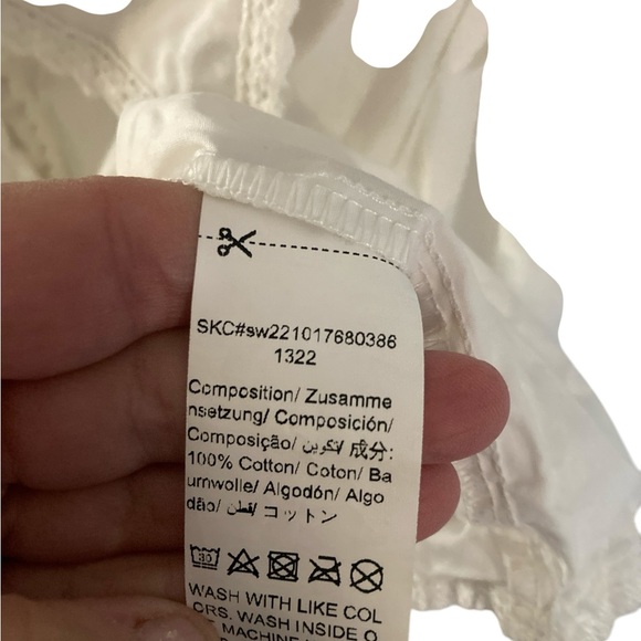 DAZY White Victorian-style Button-Up Top- size L- Feminine and lovely - Picture 6 of 7